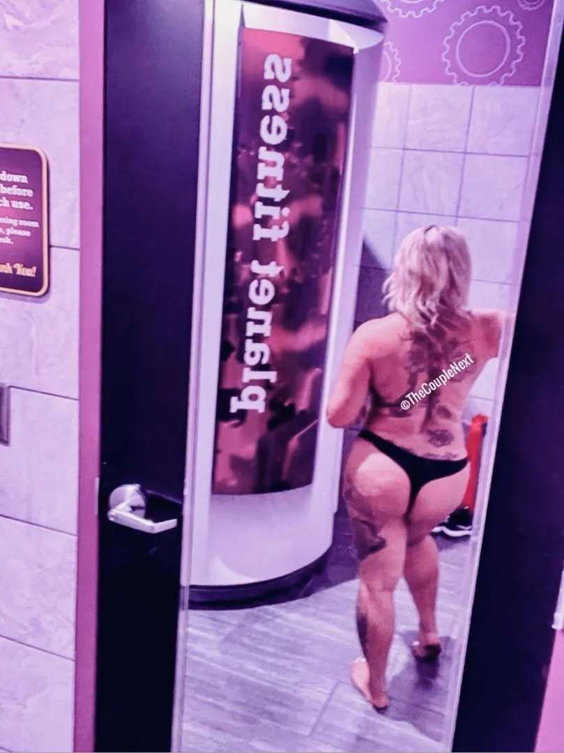 Fresh from the gym - posted by TheCoupleNext