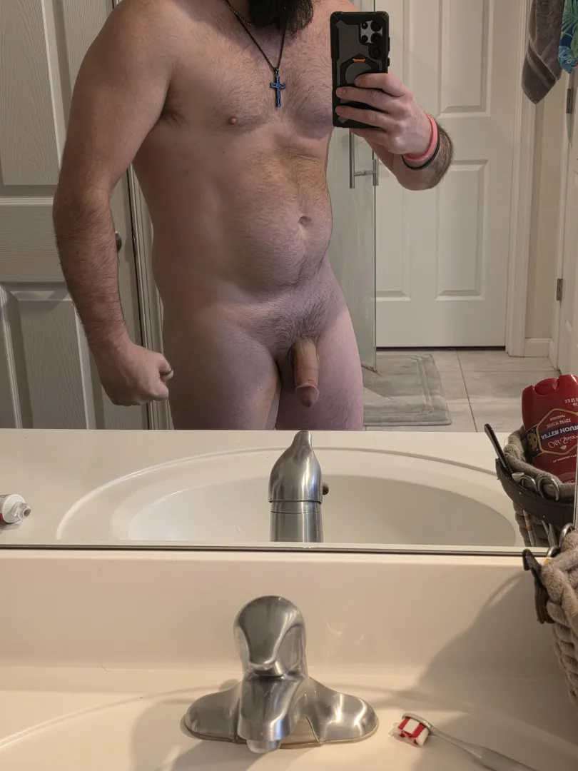 Fresh out the shower posted by DoobieD27