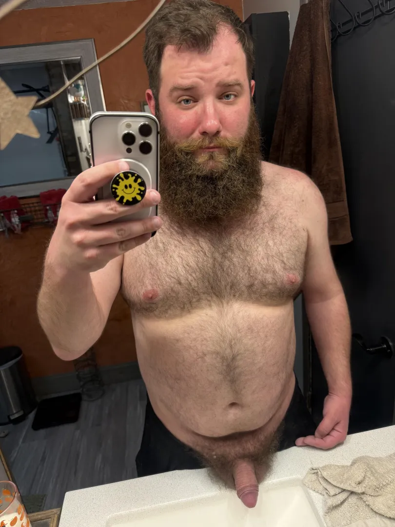 Fresh outta shower. Wanna help? posted by ObjectiveValuable886