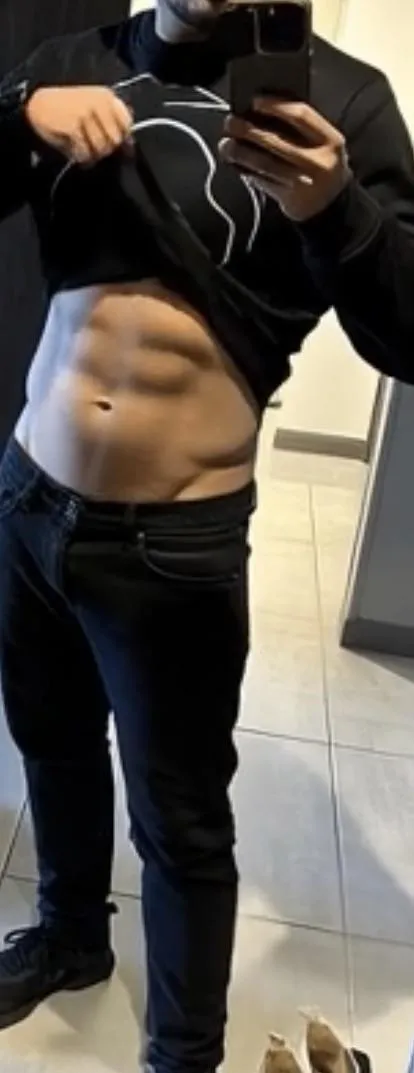 Friday Night posted by kotnt