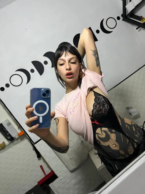 Friday night energy got me acting up by favandro