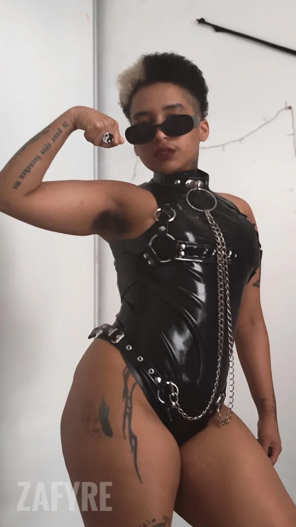 Friday on Latex posted by zafyre777