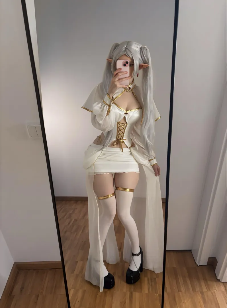 Frieren from Sousou no Frieren by Foggy posted by KindBunny0