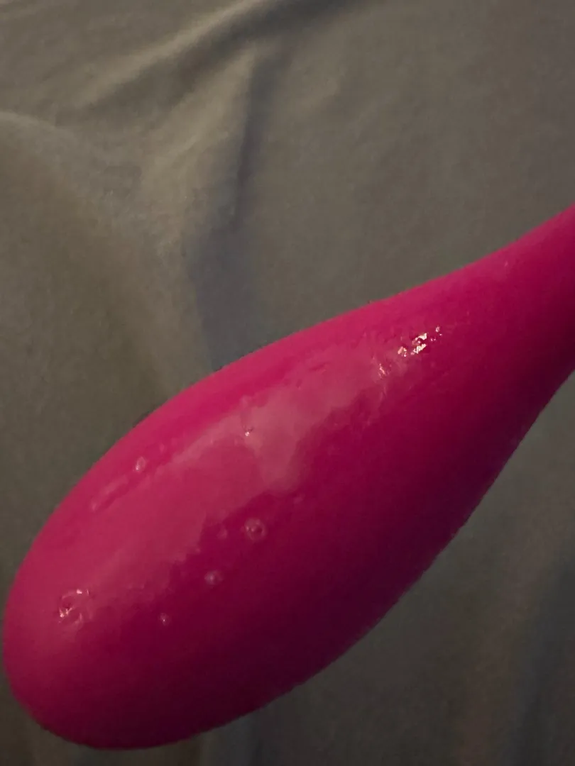 Frisch aus meiner nassen Fotze ... wer will mich schmecken? DickPics erwünscht posted by amira_curvy