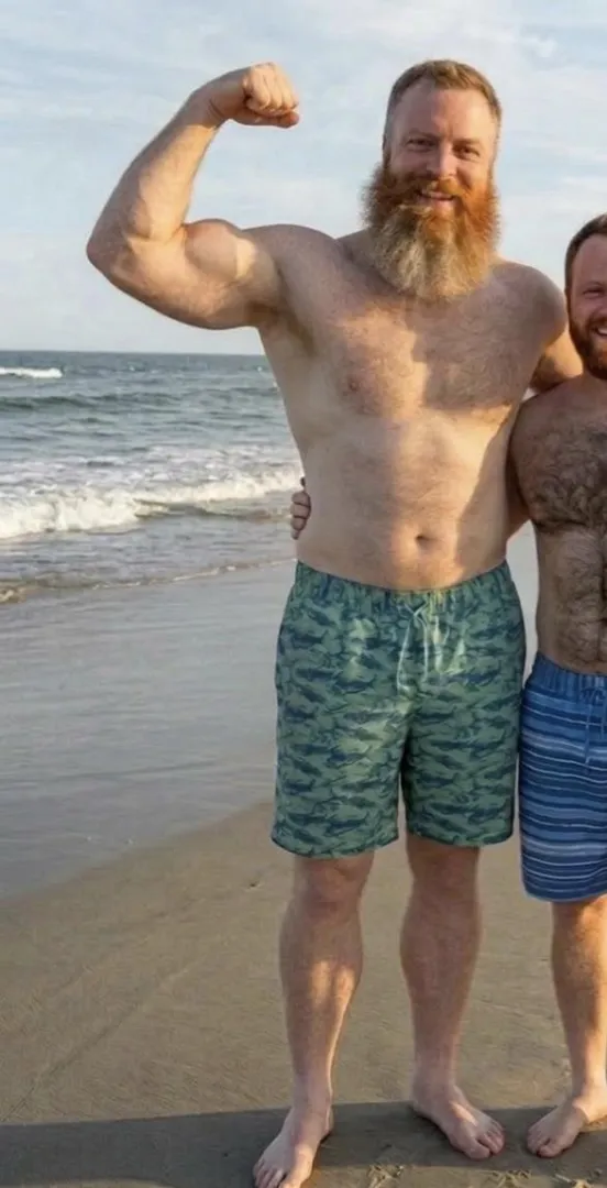 From the beach last weekend (52) posted by BearishGingerDaddy
