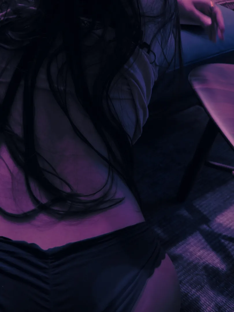 Fuchsia Focus posted by MythicMusing