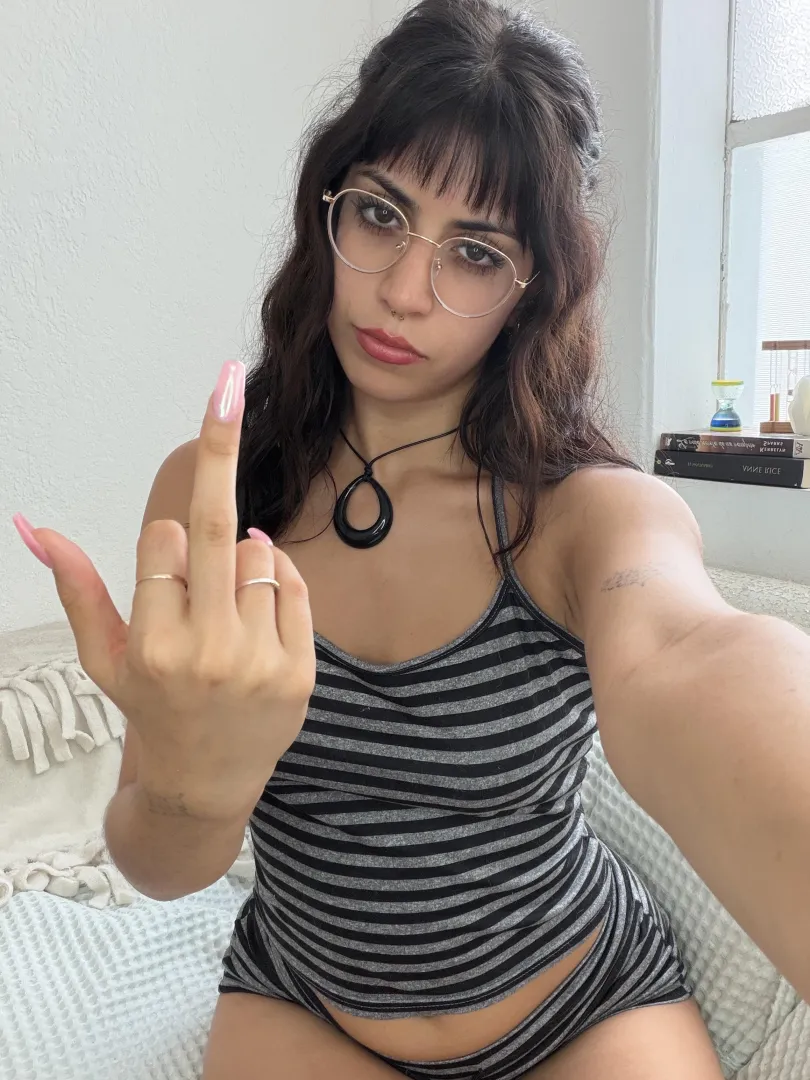 fuck you beta, get on your knees and worship your goddess right now posted by Midnightdomme