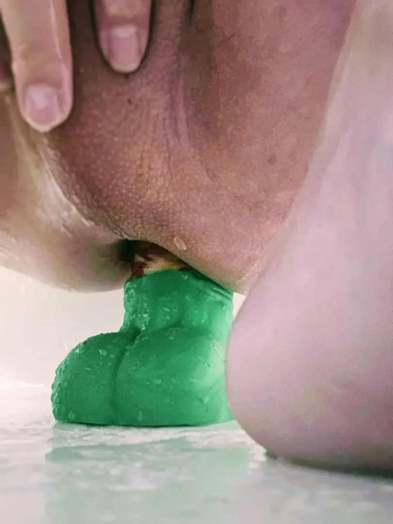 Fucked deep posted by unique_Mrman