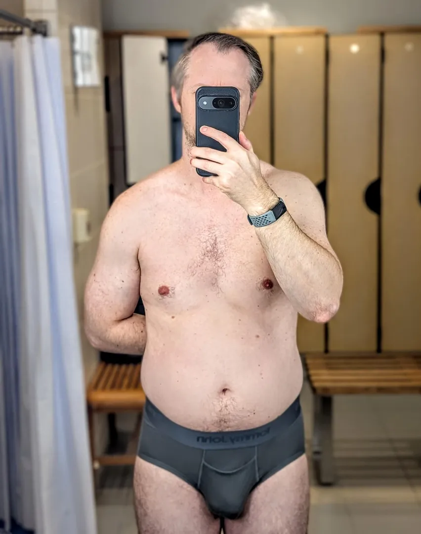 Fun surprising guys at the gym with briefs posted by throw_away_02127