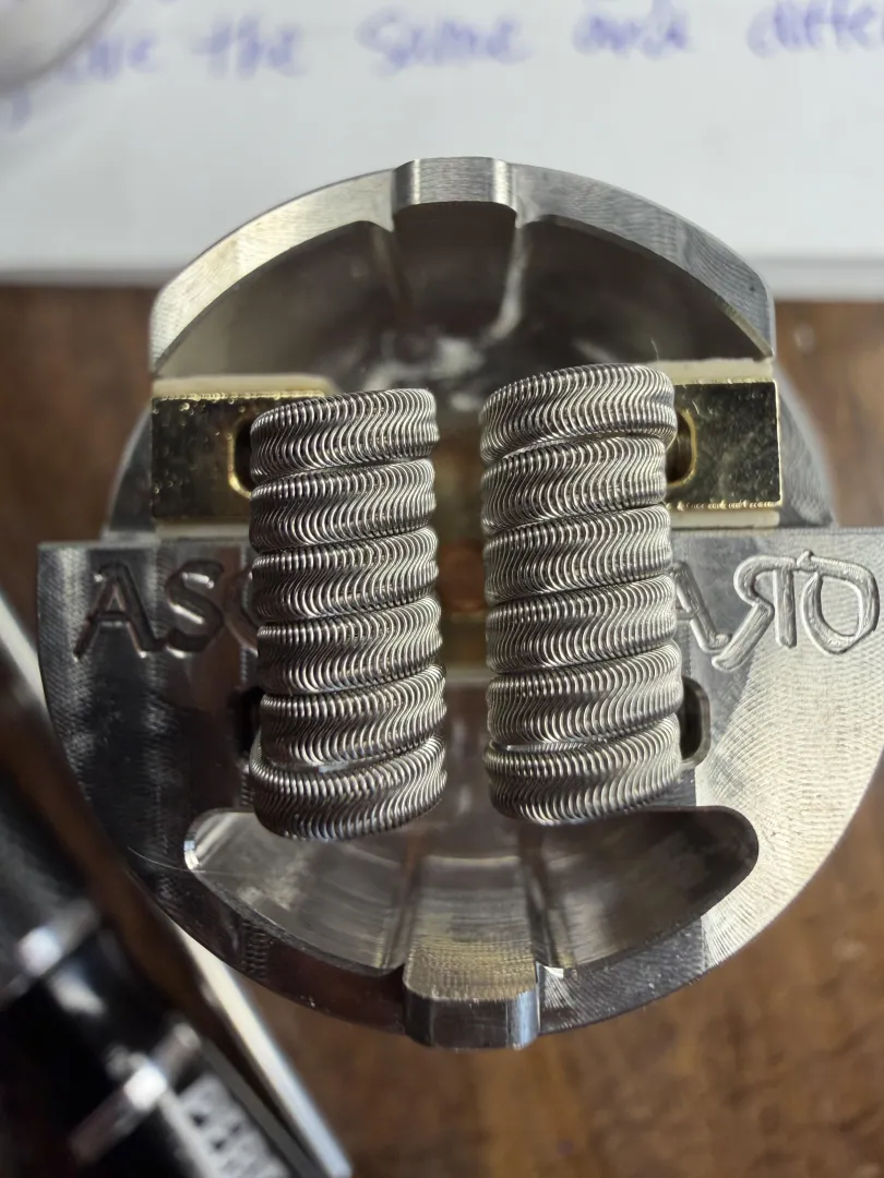 Fyk customs 4 core aliens in the Asgard  posted by communityvapor