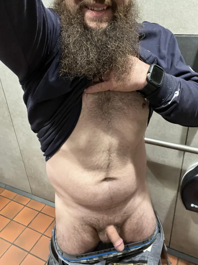 Gas station cock(36) posted by bluecollartreeguy19