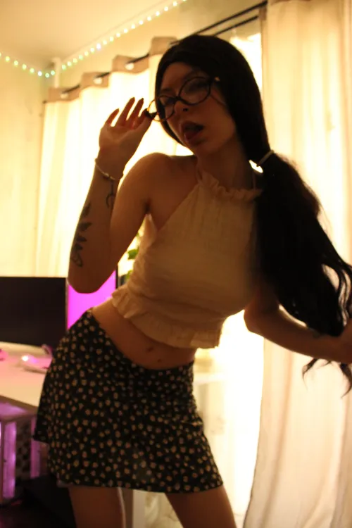 Geeky girl already in lobby and waiting for u... by Lumpy_Measurement126