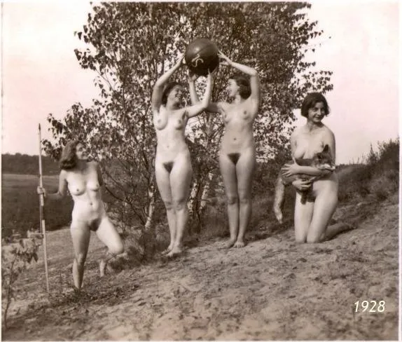 Germany-1928 posted by mantis3345