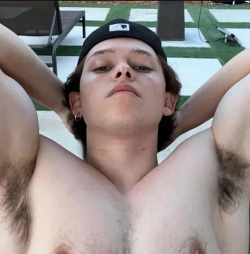 get in here bro by Mach_9726