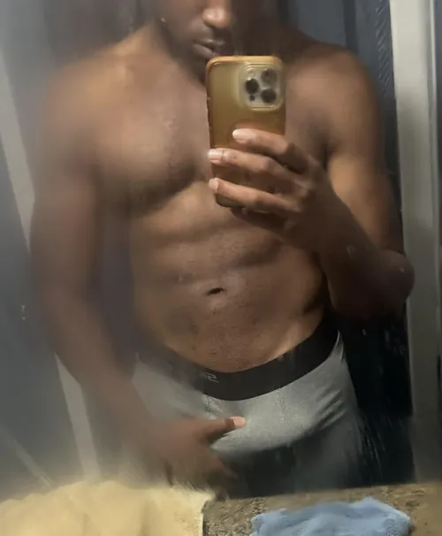 get on your knees and serve me by black_dom95933