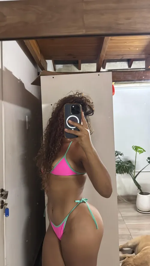 Get on your knees now. by Dizzy-Chart-3948