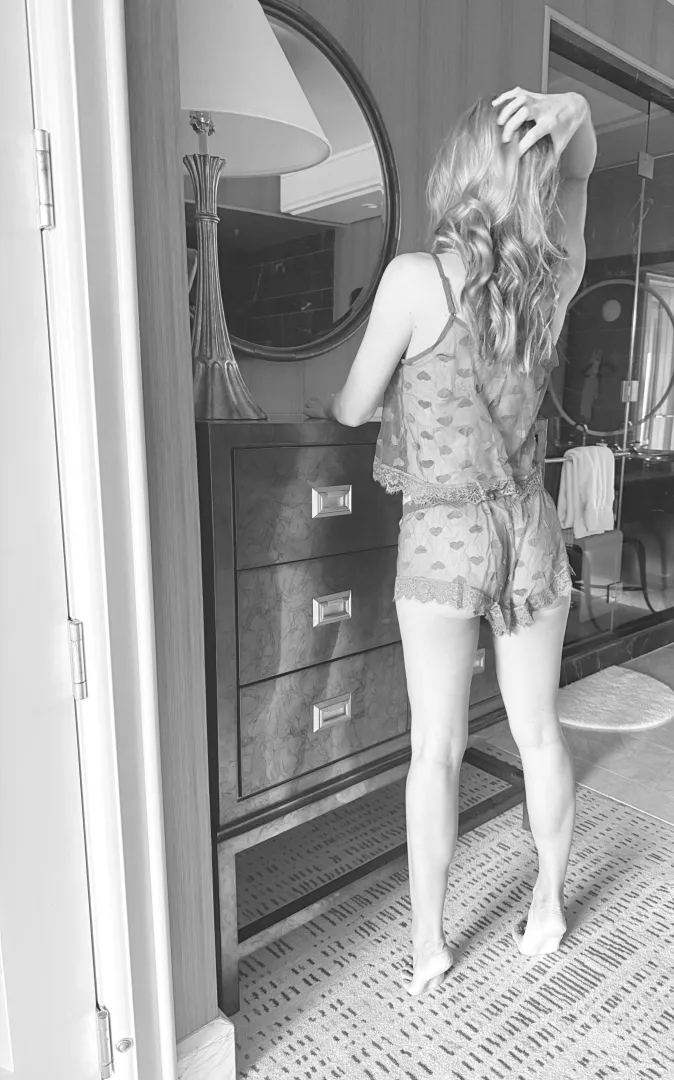 Getting dressed posted by BOURBONBOOKSANDYOU