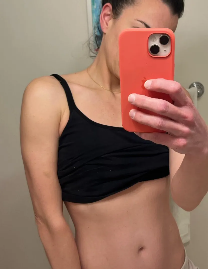 Getting ready for the day. [F] posted by thatsexywife