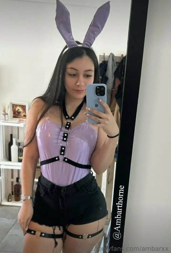 Getting ready to eat carrots posted by BabyAmbar