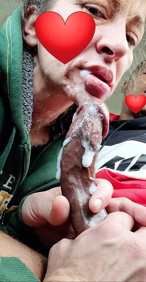 Gilf gave my BBC a nasty sloppy blowjob until she made the cream come up  by tophunterxxx