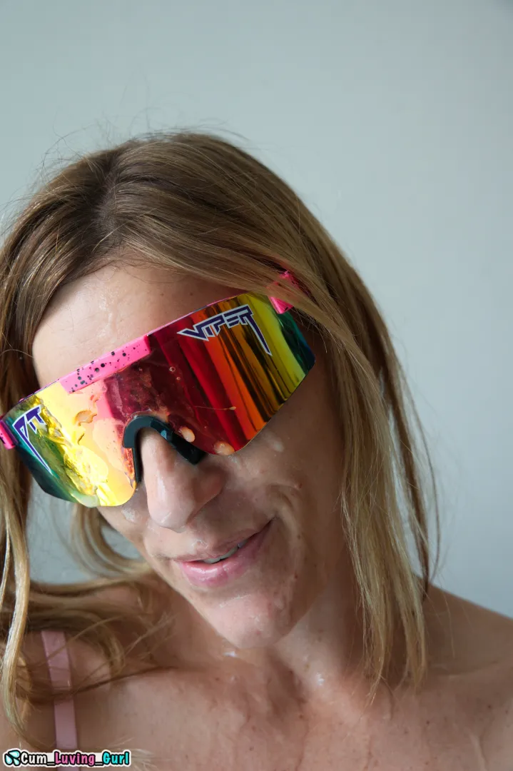 glad I wore glasses posted by Cum_Luving_Gurl