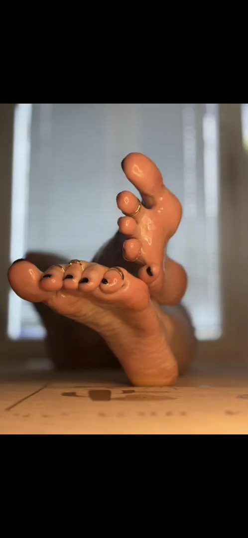 Glossy and shiny ❤️‍ posted by SoleMatesOF