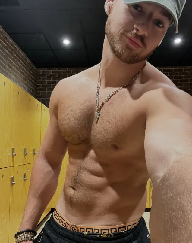 Go ahead, look a little longer posted by JonnyStuddOfficial