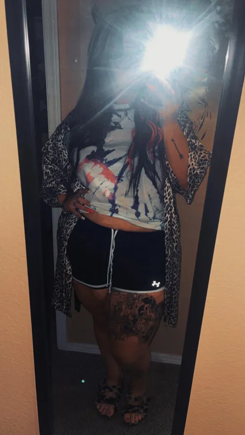 Go fetch mommy a blunt and let’s chat by Top_Kaleidoscope9741