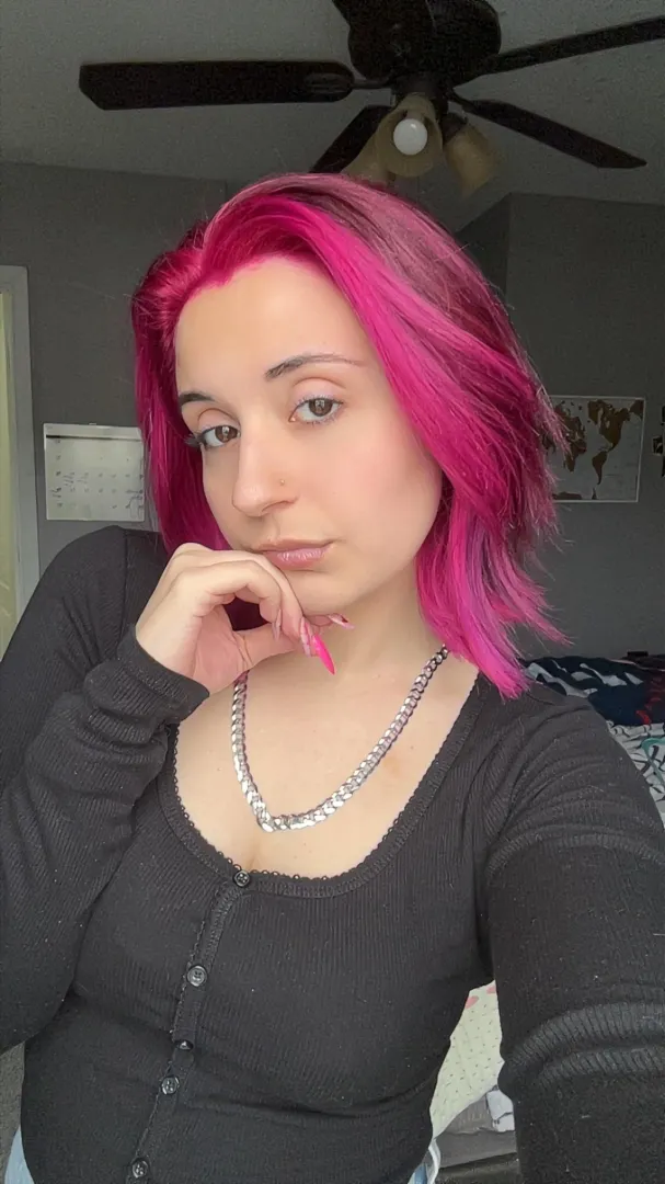 Go on. See if you can entertain me, toy posted by PrincessPetal333