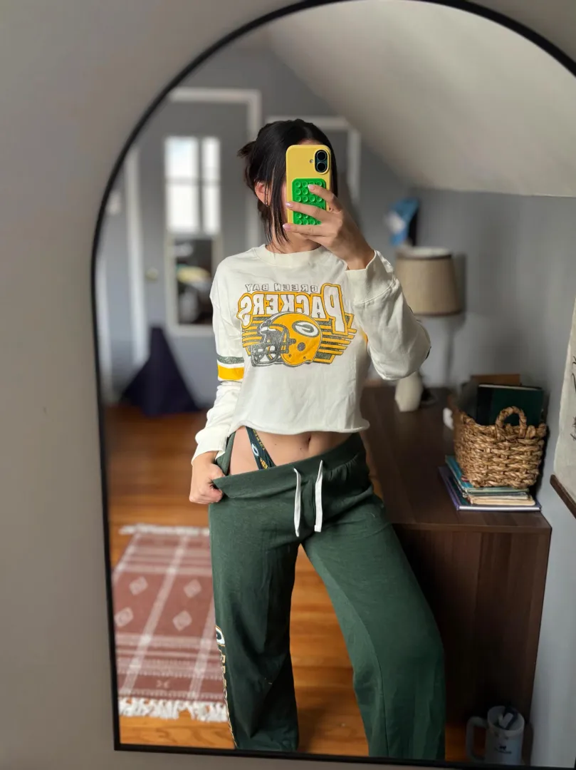 go pack go  posted by greenbaybby