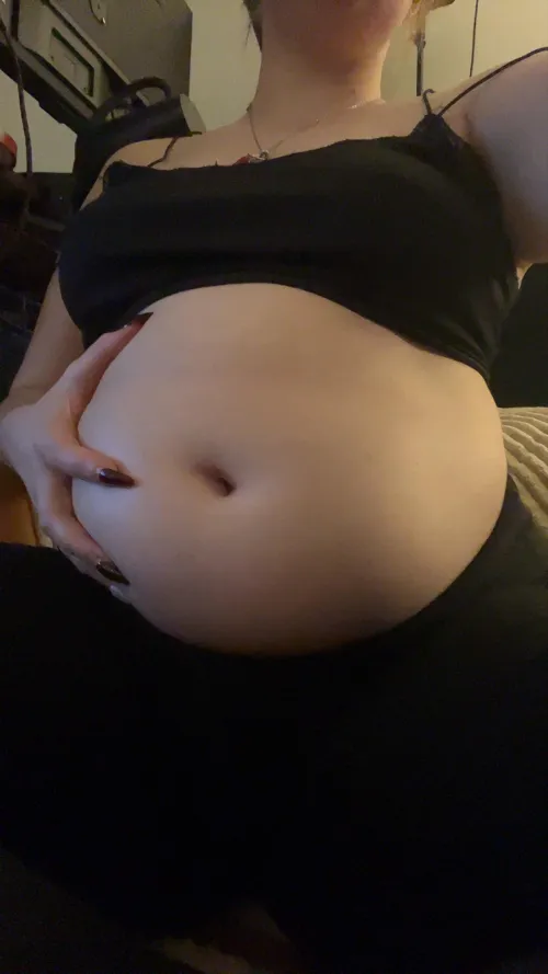 God I love being such a huge fucking pig  by Batty_Bratty_Belly