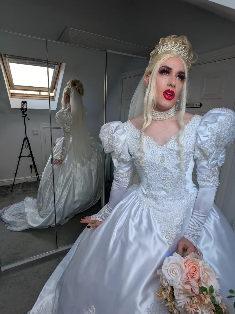 Goddamn, a big puffy wedding dress just drives me wild. posted by Scarlett-Isabella