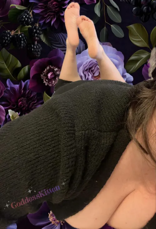 Goddess soles hit different by sexykitten421