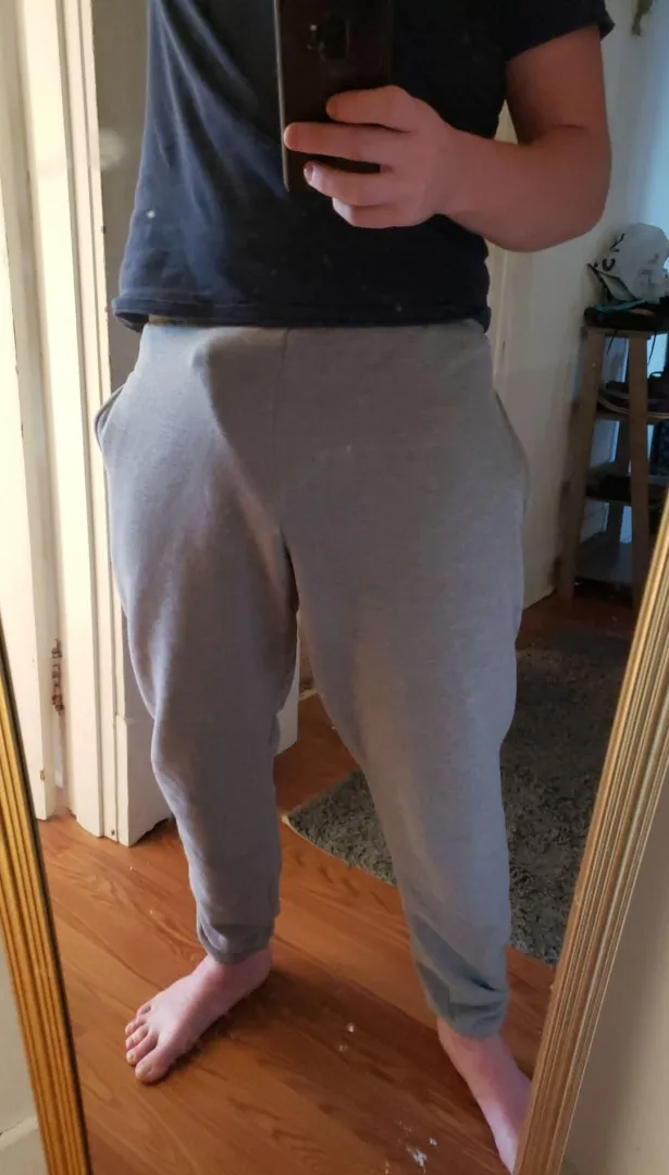 Gonna walk around all day like this posted by Zeed91