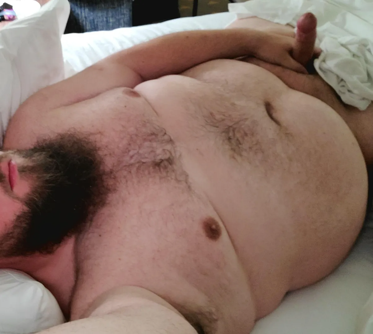 Good morning, can't we just stay in bed? posted by middle_of_somethings