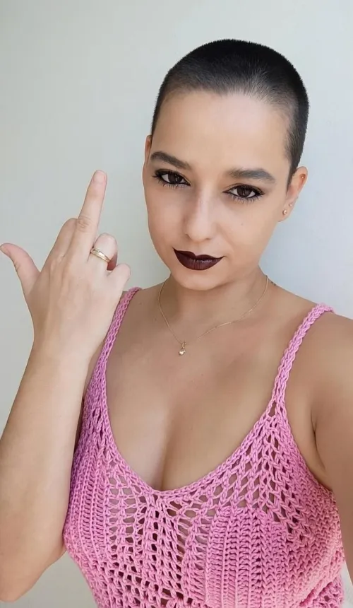 Good morning findom! Just another day of being paid to be pretty by rahelbald