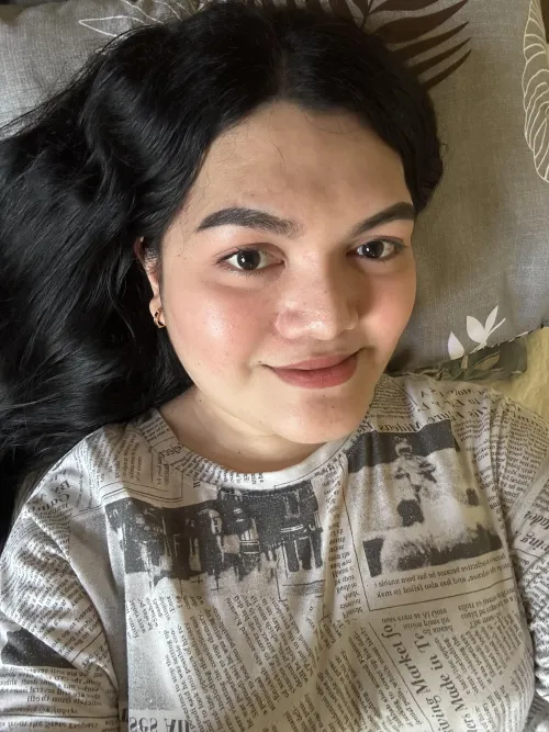 Good morning, how do I look? by camiladivina_25