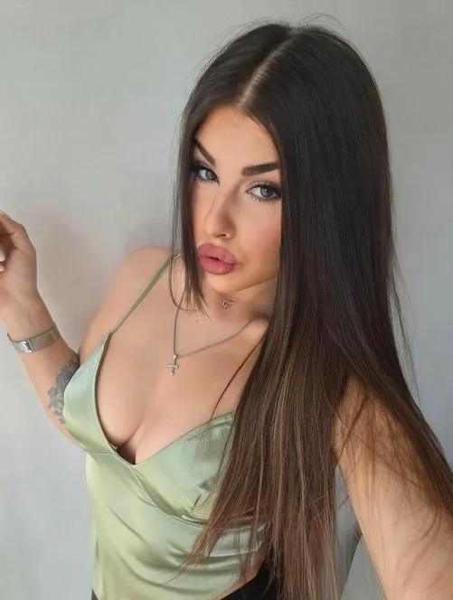 Good morning! I want a lot of Crypto, PayPal and Revolut sends today! Chop chop, little drones by ArabellaStonne