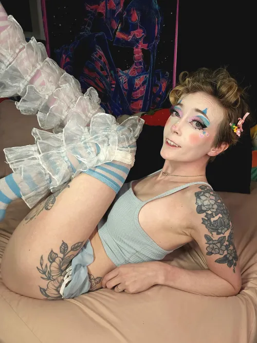 Good morning! Make sure you laugh today!✨ 50% off XXX OF  daily posts, no chatters, & truly exclusive content  Piss stuff on Fansly  Talk dirty with me on Sextpanther links in comments  by littlerosexo