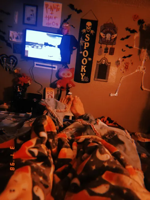 good night from my piggies by kiillian