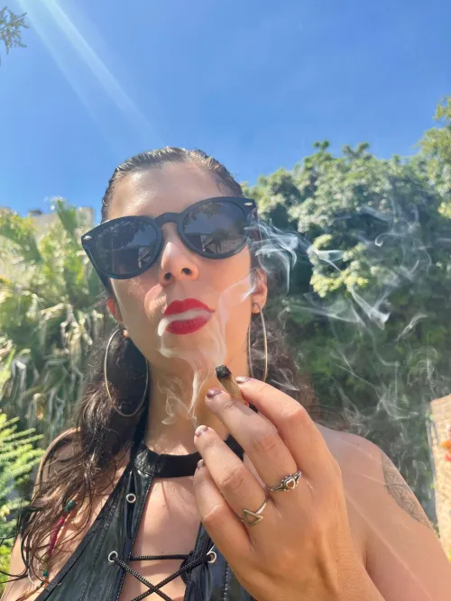 Good start of the week by Witchielavender