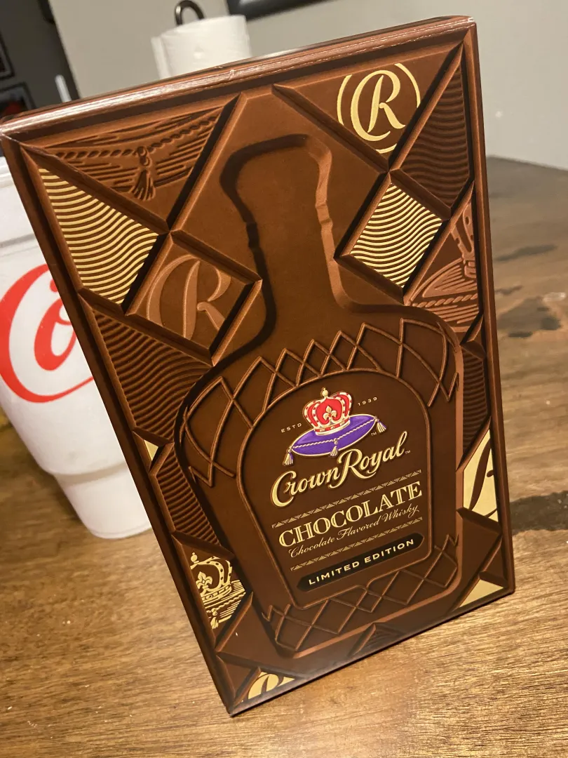 Got a crazy situation going on. Pm if a mad freak interested in whatever posted by yungcplhtx