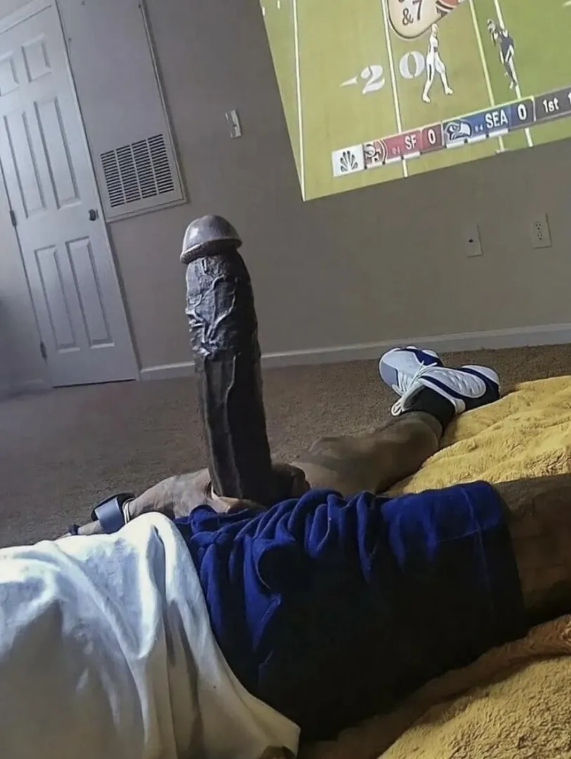 Got a little distracted during the game  posted by daddE666