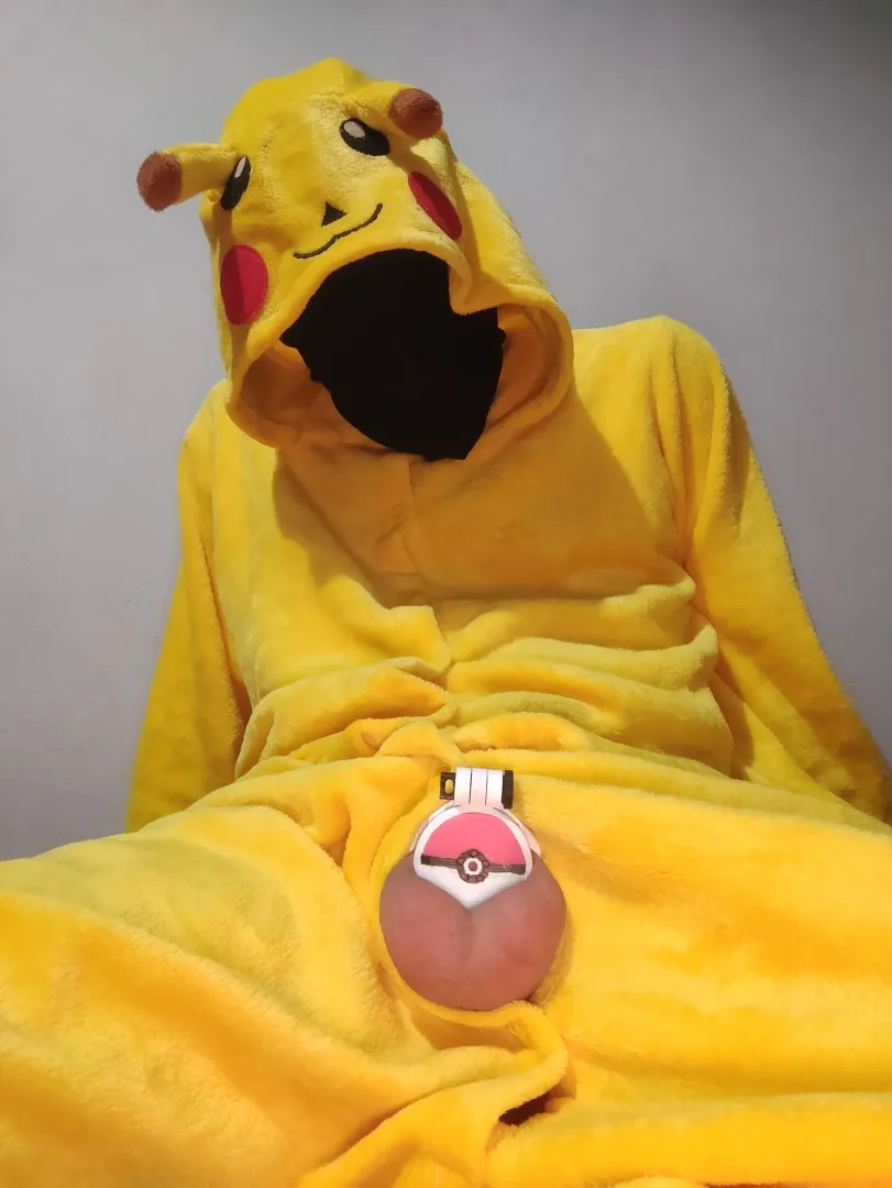 Got caught in the pokeball, would you let me out?  [M] posted by CagedAndHorny1