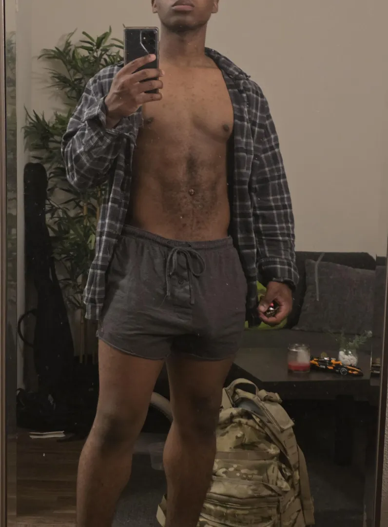 Got so many stares in this outfit posted by RomanZfans