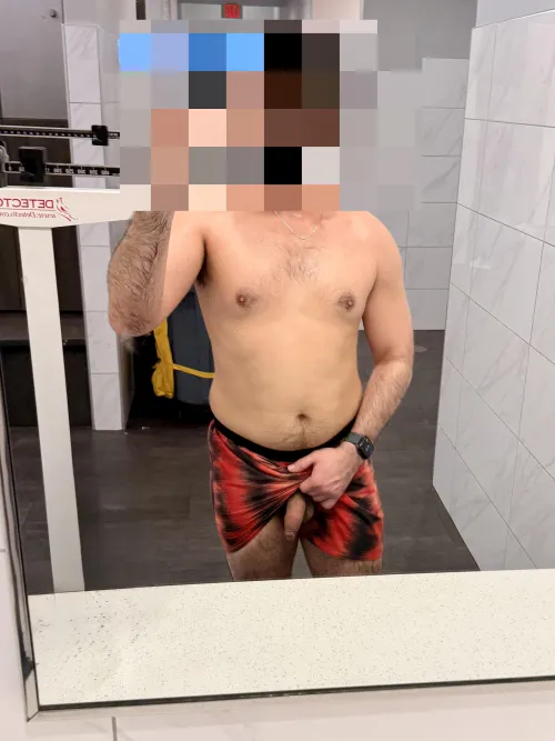 Got some looks while taking this by Daedalus_xxx