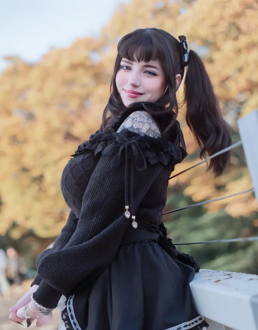 Goth girl is on the menu posted by Gothlanie