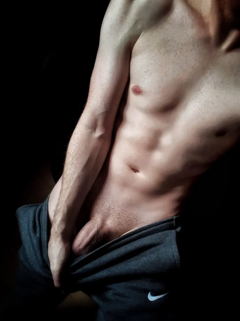 Gotta love a sweatpants Saturday... posted by PositiveBod