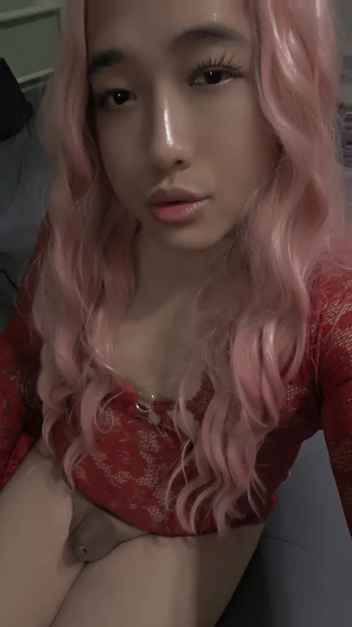 Grab my clit while you fuck me by sissylilyxo17