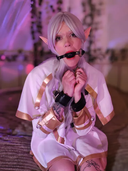 Grab your elf slave's ears and throatfuck her raw by Glimmermallow